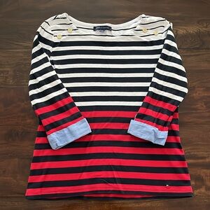 Tommy Hilfiger top size M